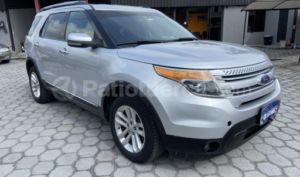 foto de Autos marca Ford seminuevo modelo Explorer XLT año 2012
