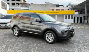 foto de Autos marca Ford seminuevo modelo Explorer XLT año 2019