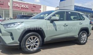 foto de Autos marca Toyota seminuevo modelo RAV 4 año 2022