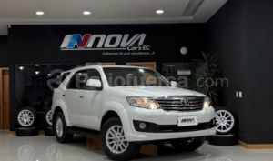 foto de Autos marca Toyota seminuevo modelo AWT FORTUNER año 2013 en Ambato