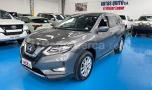 foto de Autos marca Nissan seminuevo modelo X-Trail año 2019 en Quito