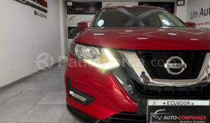 foto de Autos marca Nissan seminuevo modelo XTRAIL SENSE año 2022 en Quito