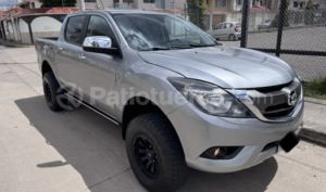 foto de Autos marca Mazda seminuevo modelo BT 50 Outdoors año 2020