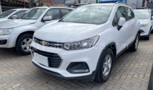 foto de Chevrolet Tracker LS 2020