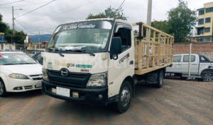 foto de Pesados marca Hino seminuevo modelo DUTRO 716 año 2019 en Cuenca