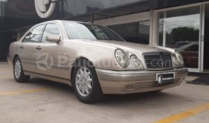Mercedes Benz—™ E320 1998