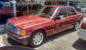 Mercedes Benz—™ 190E 1989