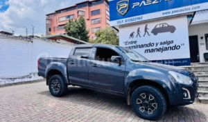 foto de Autos marca Chevrolet seminuevo modelo D-max Crdi 2.5 CD 4x4 TM Diesel año 2023 en Cuenca