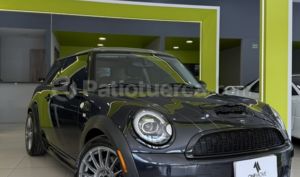 foto de Autos marca Mini seminuevo modelo COOPER SE HATCH año 2007