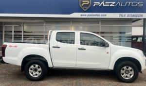 foto de Autos marca Chevrolet seminuevo modelo D-max Crdi 2.5 CD 4x4 TM Diesel año 2024