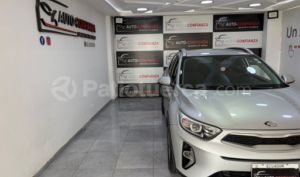foto de Autos marca Kia seminuevo modelo Stonic año 2021 en Quito