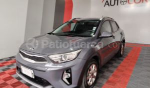 foto de Autos marca Kia seminuevo modelo Stonic LX año 2021 en Sangolqui