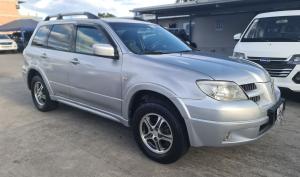 Mitsubishi Outlander Sport 2006