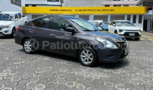 foto de Autos marca Nissan seminuevo modelo Versa año 2019