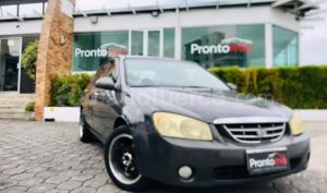 Kia Cerato 2005