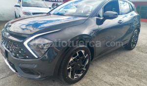 foto de Autos marca Kia seminuevo modelo SPORTAGE GT LINE AT año 2024 en Cuenca