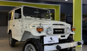 foto de Autos marca Toyota seminuevo modelo Land Cruiser FJ40 año 1976