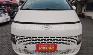 foto de Autos marca Hyundai seminuevo modelo Staria año 2022 en Guayaquil