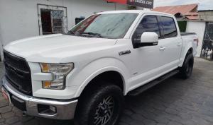 Ford F150 Lariat 2017