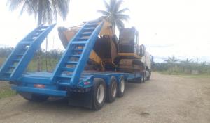Plataforma Cama baja 3 ejes 2012