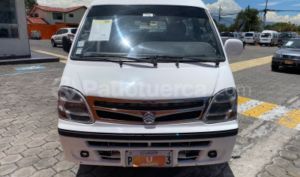 foto de Autos marca Golden Dragon seminuevo modelo V3 Xml 6531e22 año 2009 en Quito