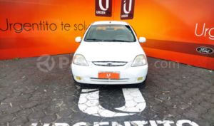 Kia Rio Stylus 2013