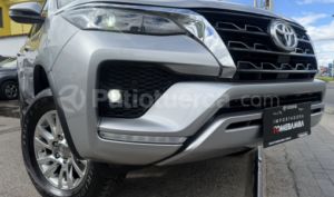 foto de Autos marca Toyota seminuevo modelo Fortuner 4.0 año 2024