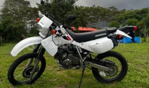 foto de Honda XR 650L 2022