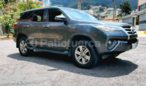 foto de Toyota Fortuner 2.7 2019
