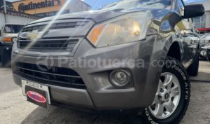 foto de Autos marca Chevrolet seminuevo modelo D-MAX CRDI 3.0 4X2 AC año 2019 en Cuenca