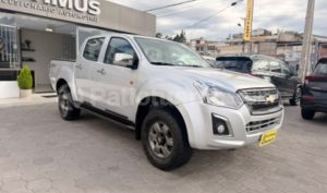foto de Autos marca Chevrolet seminuevo modelo D-max Crdi 2.5 CD 4x4 TM Diesel año 2024 en Ambato