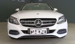 foto de Autos marca Mercedes Benz seminuevo modelo C200 año 2015 en Quito