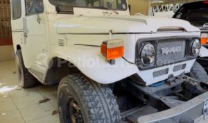 foto de Autos marca Toyota seminuevo modelo Land Cruiser FJ40 año 1980 en Manta