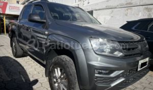 foto de Autos marca Volkswagen seminuevo modelo AMAROK BI TDI PLUS año 2019 en Quito