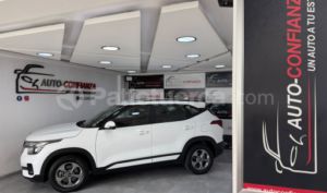 foto de Autos marca Kia seminuevo modelo Seltos EX año 2021 en Quito