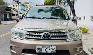 foto de Autos marca Toyota seminuevo modelo Fortuner 2.7 año 2010