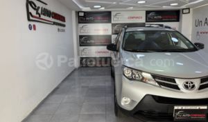 foto de Autos marca Toyota seminuevo modelo NEW RAV4 2.5 año 2015 en Quito