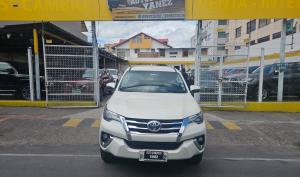 Toyota Fortuner 4.0 2018