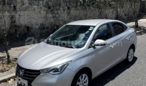 foto de Autos marca Changan seminuevo modelo ASLVIN año 2024 en Quito