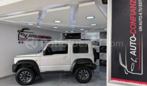 foto de Autos marca Suzuki seminuevo modelo Jimny GL año 2023 en Quito