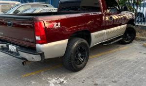 Chevrolet Silverado 2002