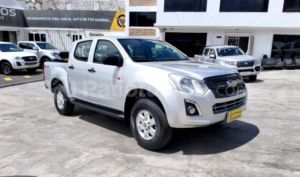 foto de Autos marca Chevrolet seminuevo modelo D-max Crdi 2.5 CD 4x4 TM Diesel año 2023