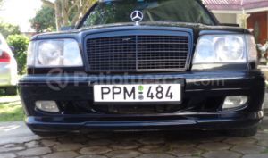 Mercedes Benz—™ 280E 1994