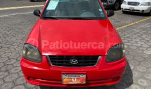 foto de Autos marca Hyundai seminuevo modelo Accent Verna año 2004 en Quito