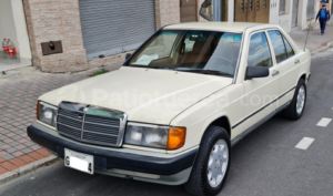 Mercedes Benz—™ 190E 1985