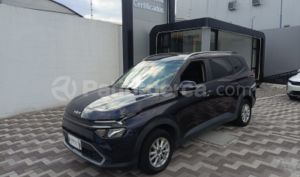 foto de Kia Carens 2025
