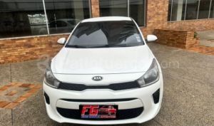 foto de Autos marca Kia seminuevo modelo Rio LX AC año 2020 en Quito