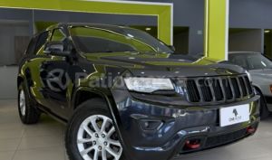 foto de Autos marca Jeep seminuevo modelo Grand Cherokee Laredo año 2016 en Quito
