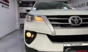 foto de Autos marca Toyota seminuevo modelo New Fortuner año 2021