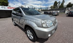 foto de Autos marca Nissan seminuevo modelo X-Trail Classic año 2013 en Quito